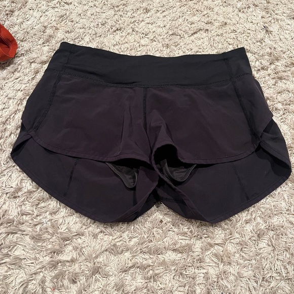 Lululemon speed up shorts - Picture 2 of 5